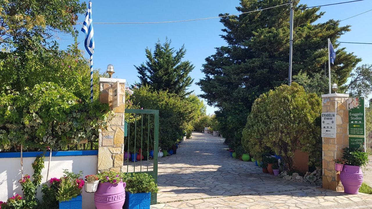Evaggelia Studios Frínion المظهر الخارجي الصورة